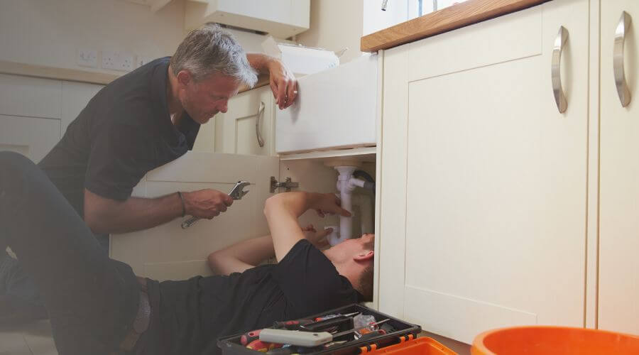 Professional burst pipe repair services in De Witt, MO